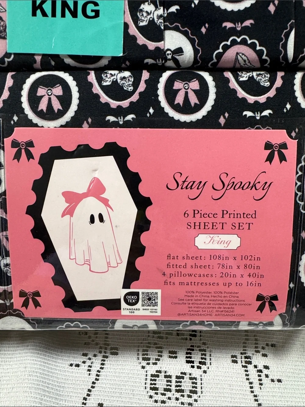 Stay Spooky King 6 Piece Sheet Set Black Pink Frames Skulls Bows Bats Halloween